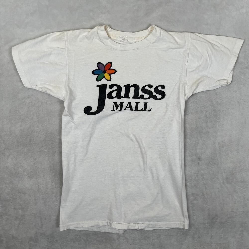 Vintage Janss Mall T-Shirt Size XS/Small White Fruit Of The Loom Single Stitch